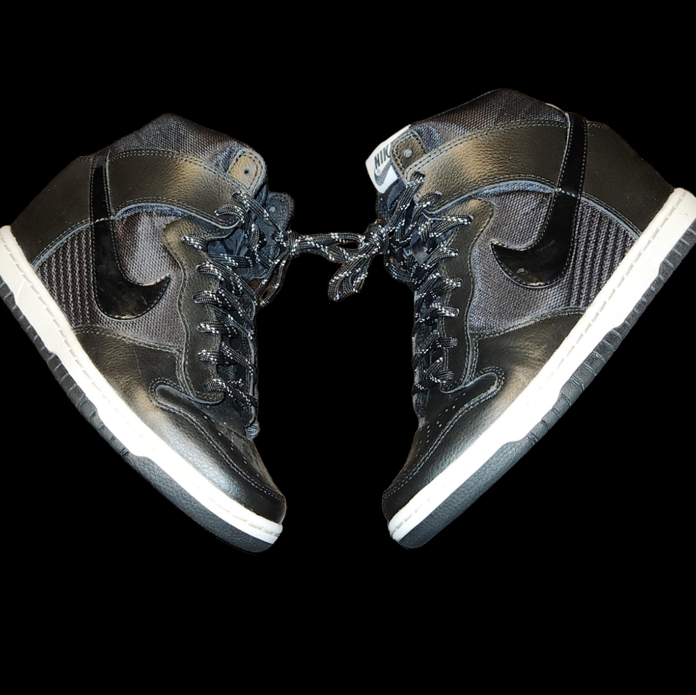 Nike Sky Hi Hidden Wedge Wmns Size 7 Black Essentials